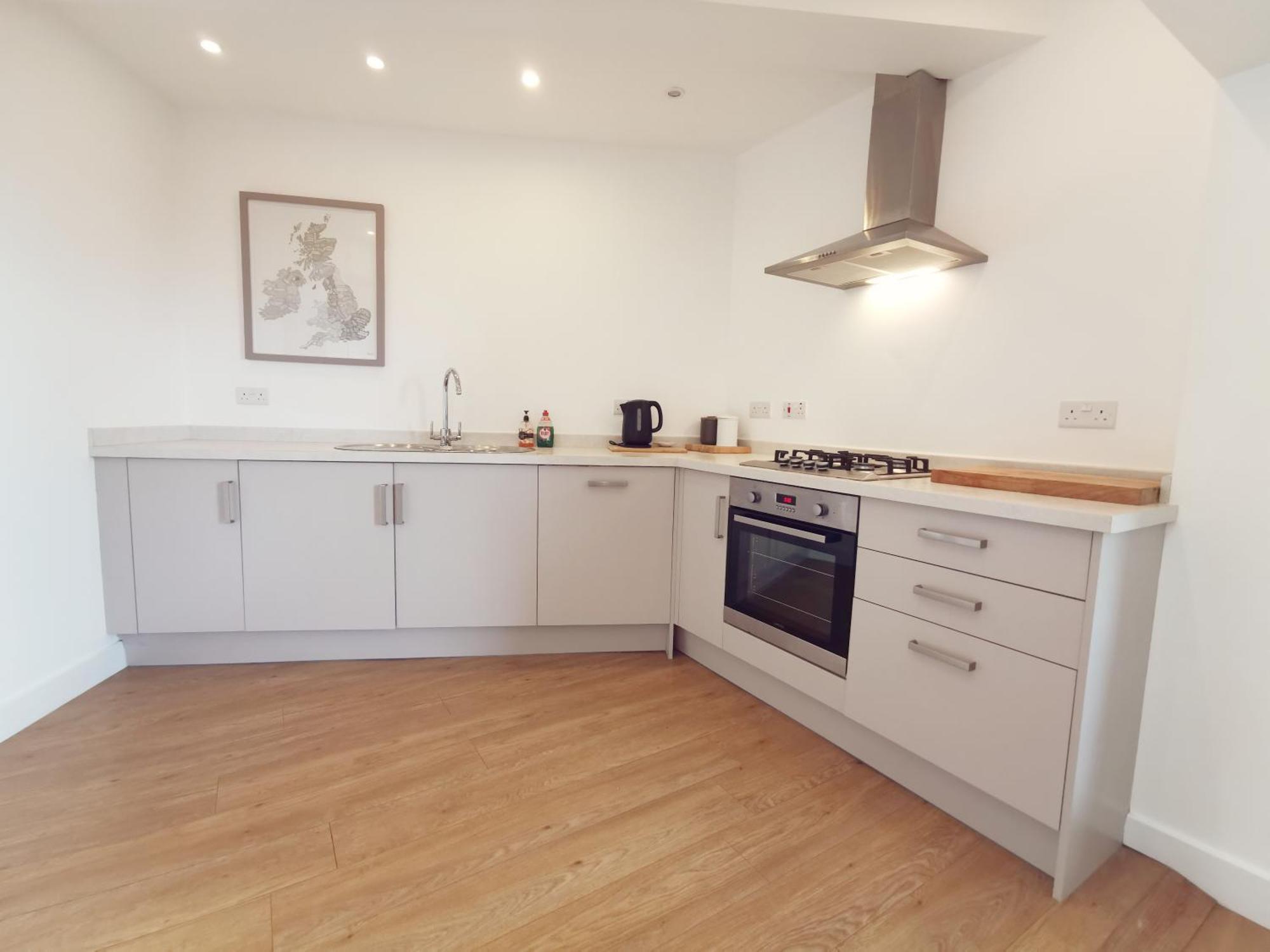 24 Cliff Apartment-3 Bed-ground Floor-sea Views
